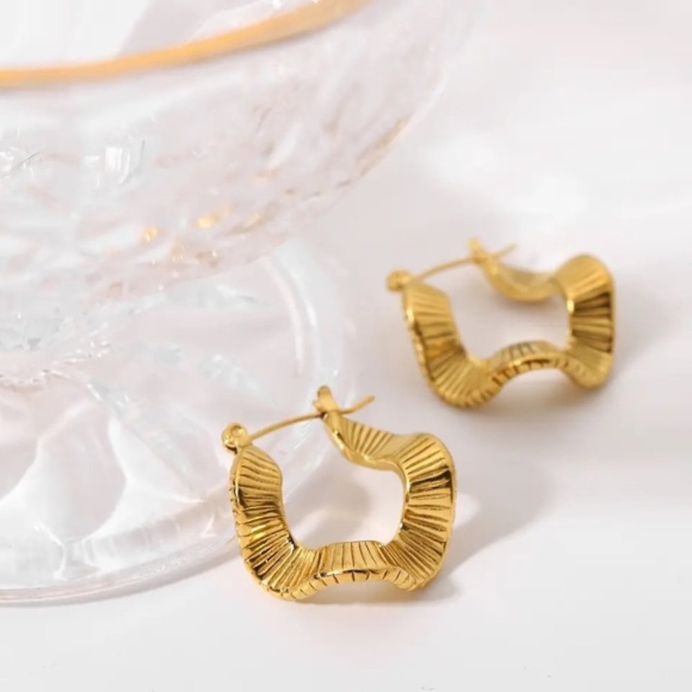 18k Gold Plated Fold Geometric Classic Twist Hoop Earrings